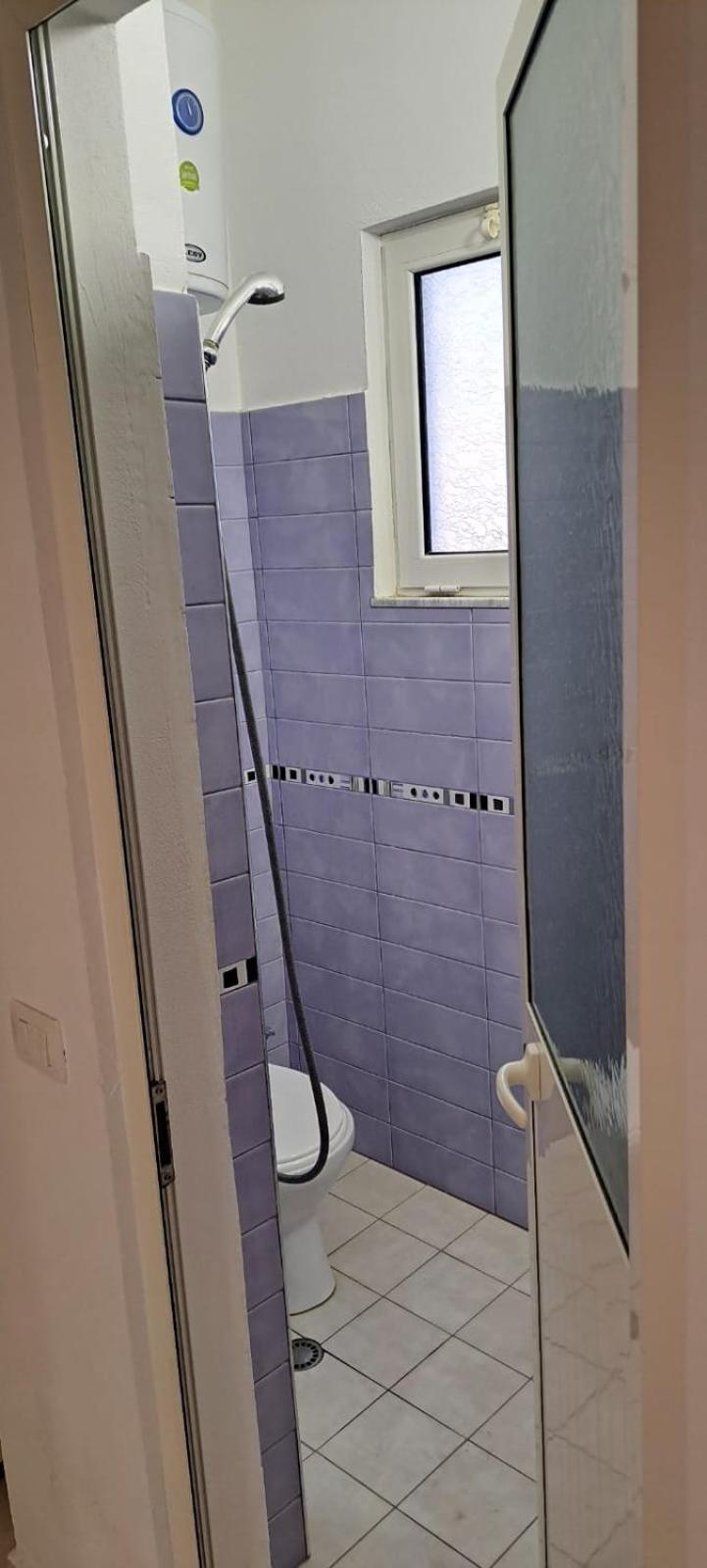 Araniti Apartamento Velipojë